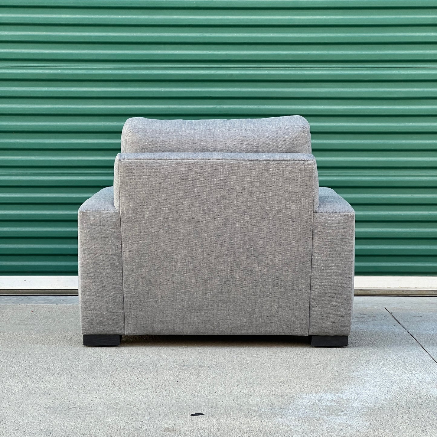 $1,860 Delivered | RH Restoration Hardware Maxwell Chair Classic Depth