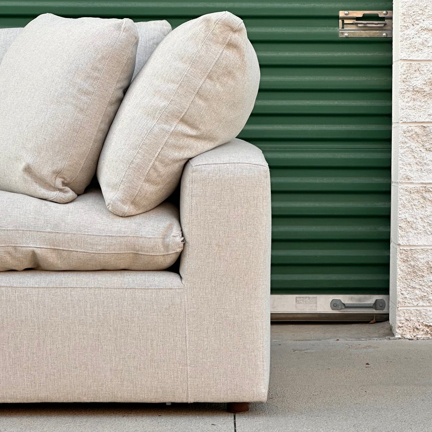 $2,500 Delivered | Bassett Furniture Envelope 6PC Modular Down Filled Beige Sectional