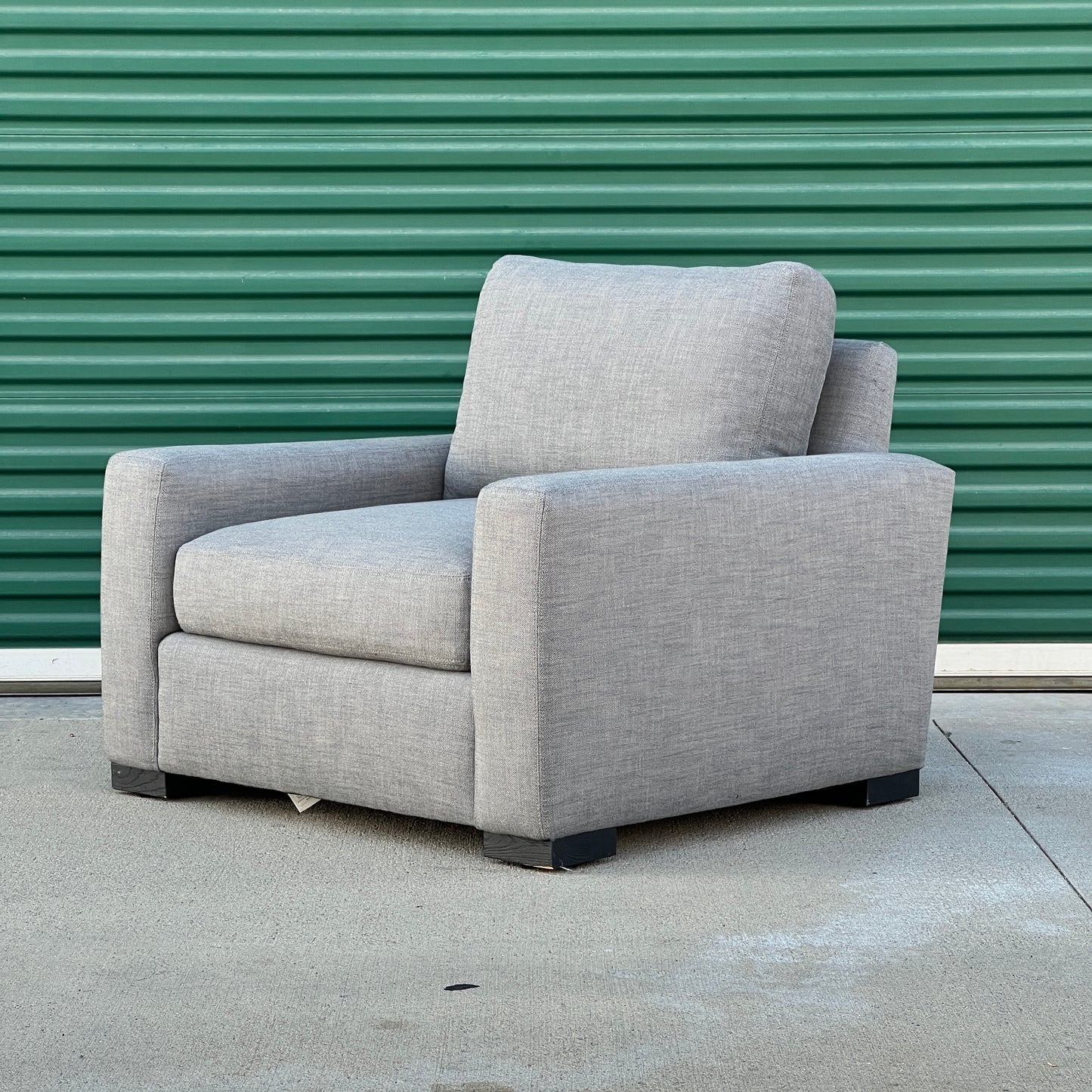 $1,860 Delivered | RH Restoration Hardware Maxwell Chair Classic Depth